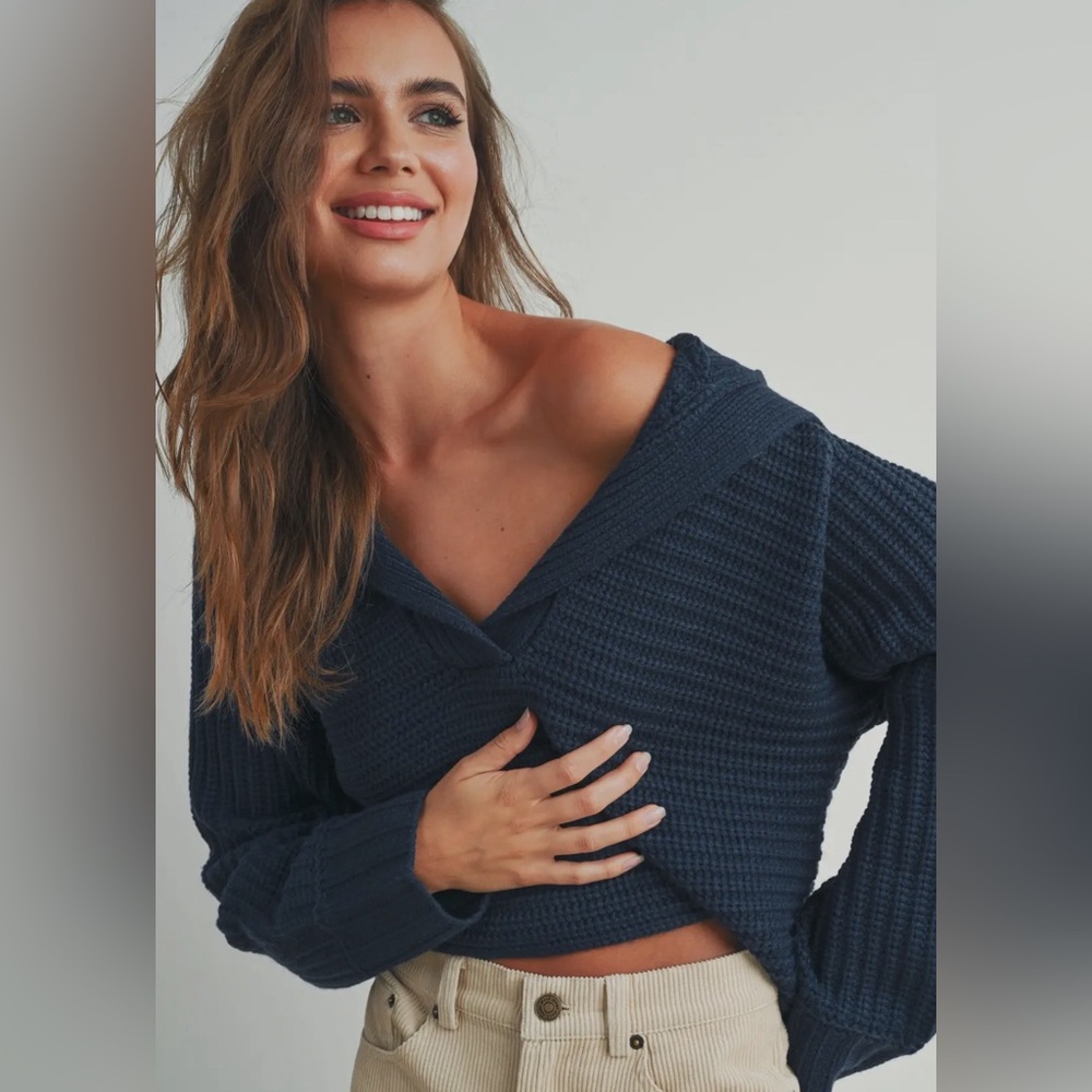 Navy long collared sweater